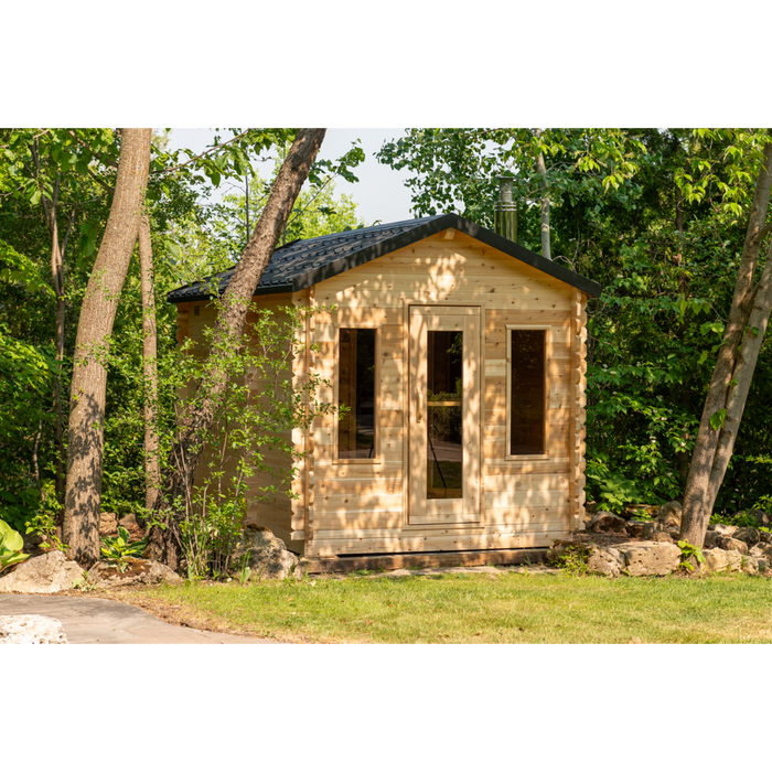 Georgian Cabin Outdoor Sauna with Change Room (2-6 Person)